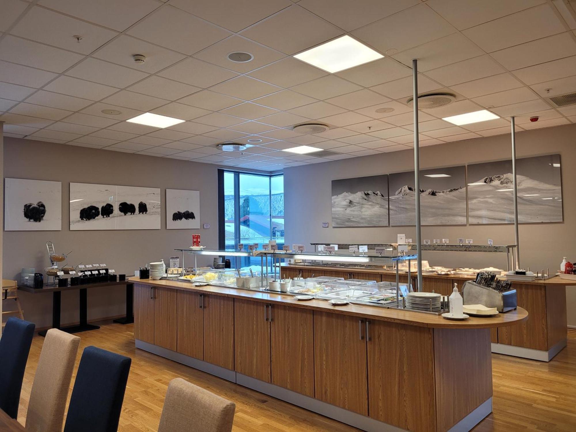Dombas Hotel Hotel