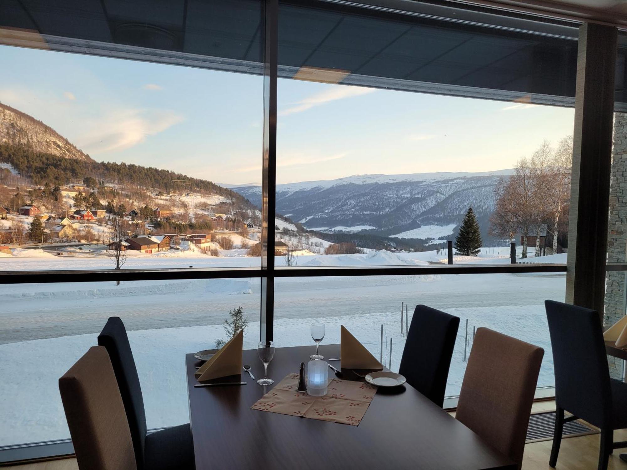 Dombas Hotel 3*